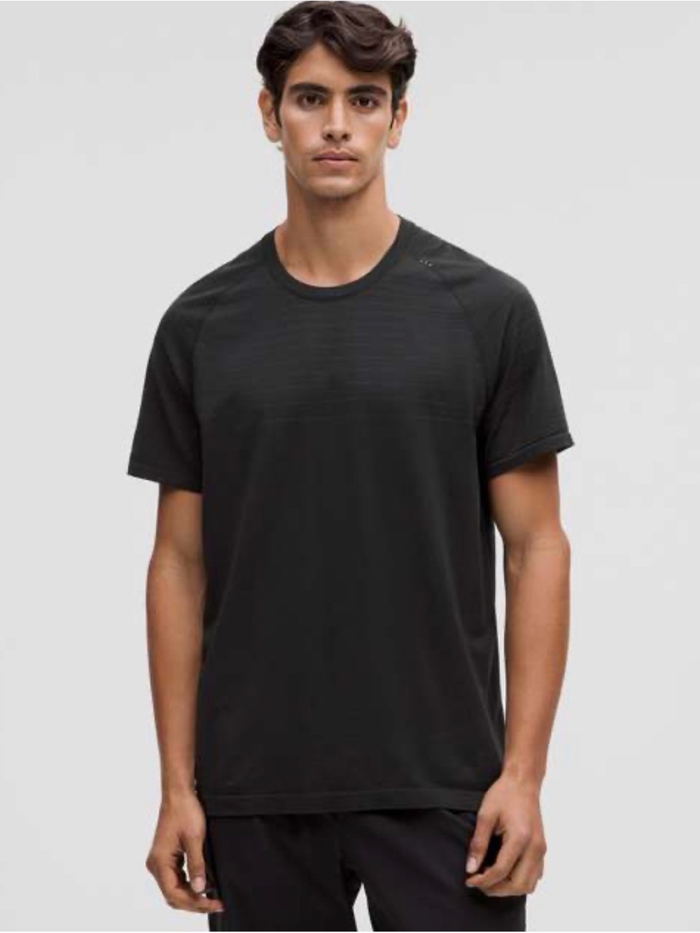 lululemon athletica Men's Short Sleeve Metal Vent Crew Tee - Green /Black Large